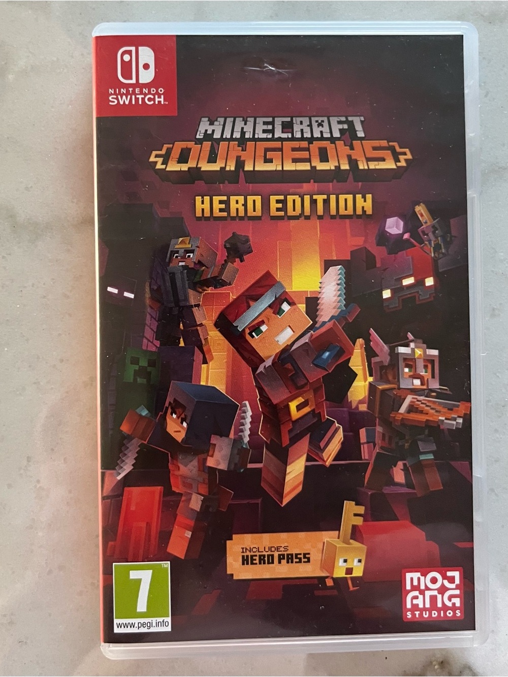 Nintendo Minecraft Dungeons Hero Edition - Red, Orange